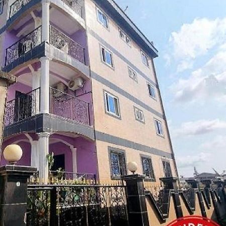 Residence Sighaka - Gold Apartment - Wifi, Gardien, Parking Douala Exterior photo